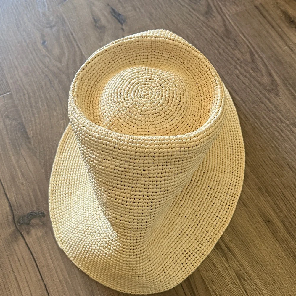 JANESSA LEONE felix bucket hat